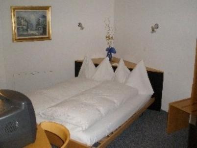 אוברוואלד Hotel Rhonequelle מראה חיצוני תמונה